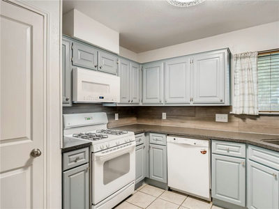 1609 Sage Boot Dr — photo 3