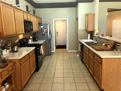 760 Hometown Pkwy — photo 4