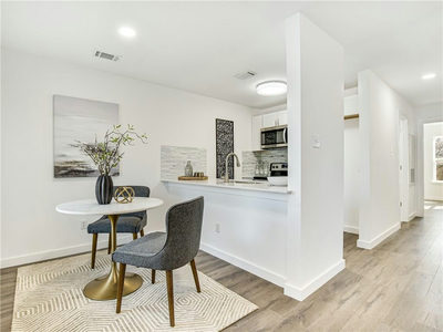 6409 Burns St #204 — photo 4