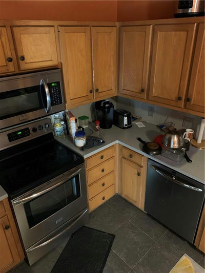 611 E 45th St #22 — photo 4