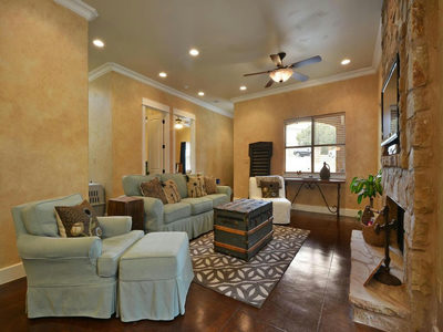 8 COVE CREEK Ln — photo 5