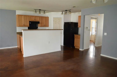 7417 Thannas Way — photo 5