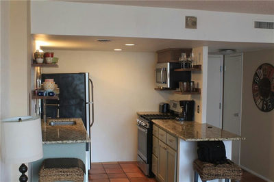 1800 Lavaca St #306 — photo 3