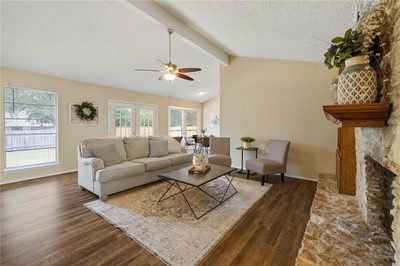 3914 Stoney Hl — photo 4