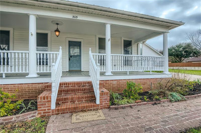 303 S College St — photo 5