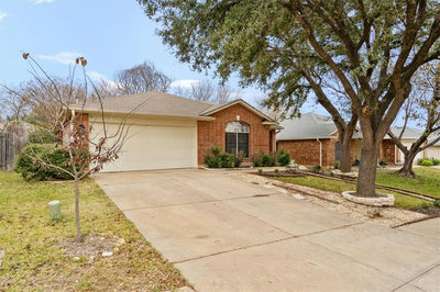 2307 Vernell Way — photo 2