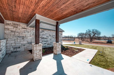 106 Lakecliff Dr — photo 3