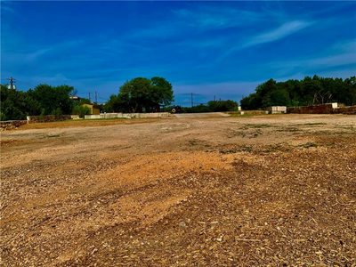 2209 N RANCH ROAD 620 — photo 2
