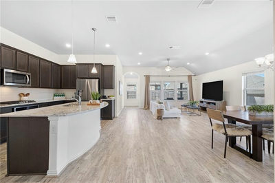 709 Millcreek Ln — photo 5