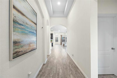 709 Millcreek Ln — photo 4