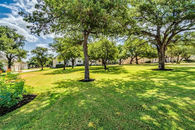 408 Flintlock Dr — photo 5