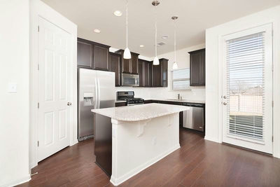313 Rend Dr — photo 4