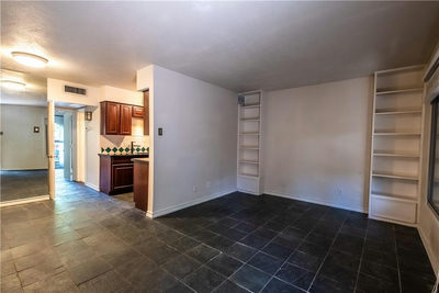 505 W 7th St #106 — photo 3