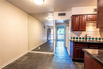 505 W 7th St #106 — photo 5
