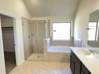 360 Jefferson Dr — photo 5