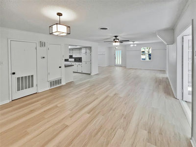 1400 Laurel St — photo 3