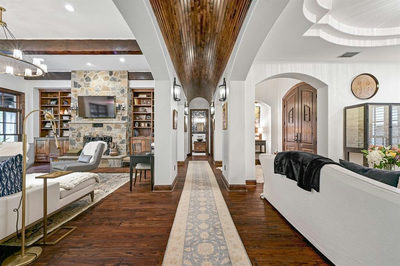 2 Inwood Cv — photo 5