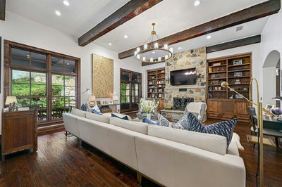 2 Inwood Cv — photo 4