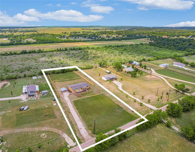 202 Lazy River Ln — photo 2