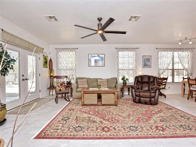300 Wind Hollow Dr — photo 5