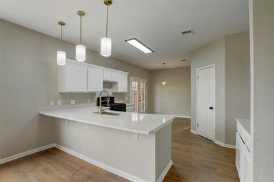 8340 Liberty Walk Dr — photo 5