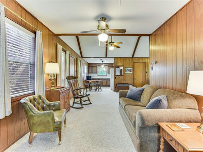 230 Dobie Dr — photo 4