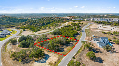 5808 Twin Peaks Trce — photo 2