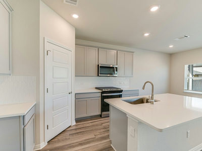 631 Wild Spur Ln — photo 5