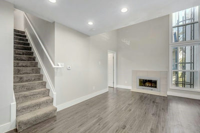 935 La Posada Dr #212 — photo 3