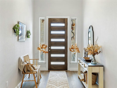 564 Eclipse Dr — photo 3