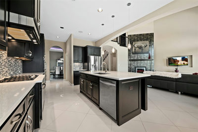 8805 Ambrosia Dr — photo 5