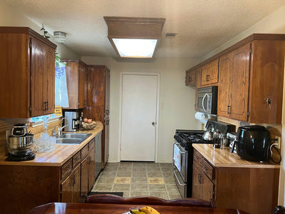 217 GREEN PASTURE Dr — photo 2
