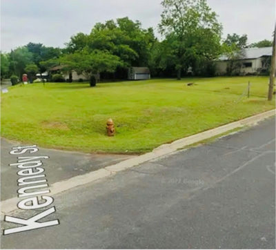 510 W Brenham St — photo 5
