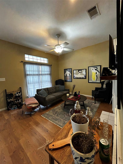 2811 Rio Grande St #204 — photo 2