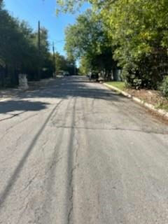 2102 Uphill Ln — photo 3