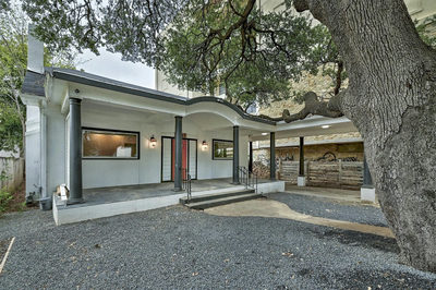 2511 San Gabriel St — photo 2
