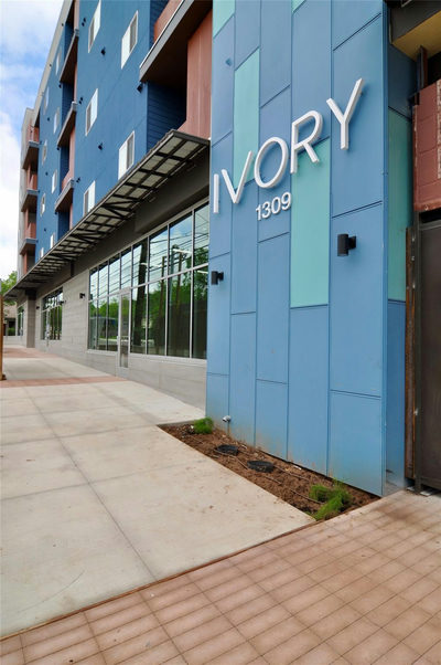 1309 Chicon St #202 — photo 2
