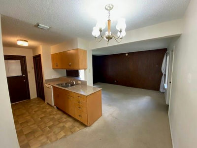 8607 Delaware Ct — photo 4