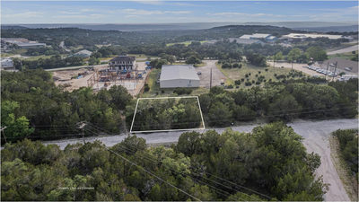 8106 Arapaho Trl — photo 2