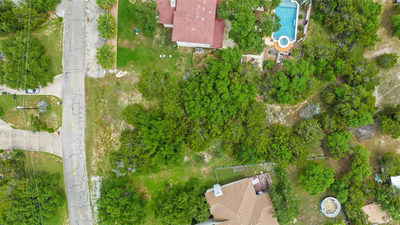 109 Cowal Dr N — photo 4
