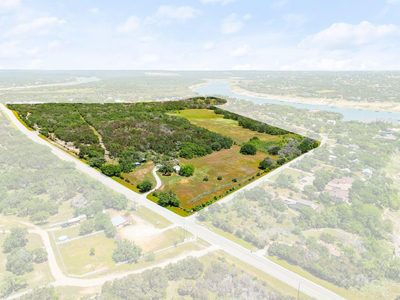 525 Pace Bend Rd N — photo 2
