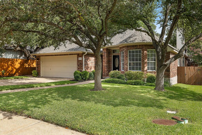 8404 Laughing Water Ln — photo 2