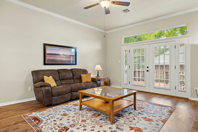 8404 Laughing Water Ln — photo 5