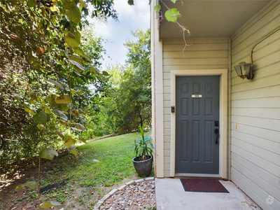 2450 Wickersham Ln #501 — photo 2