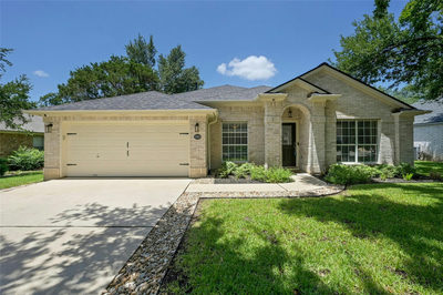 1303 Cedar Oaks Dr — photo 2