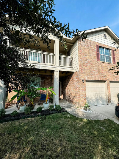 121 MOORHEN Ln — photo 2