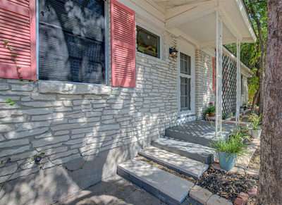 110 W Saint Johns Ave — photo 3