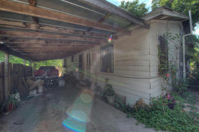 2016 Jesse E Segovia St — photo 2