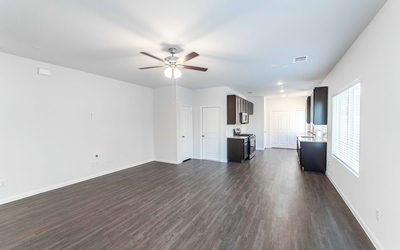 217 Everglades Dr — photo 2