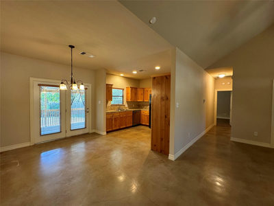 204 Glosson Rd — photo 3
